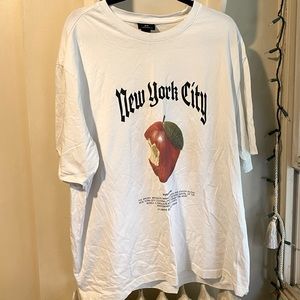 h&m | new york city big apple relaxed fit tshirt